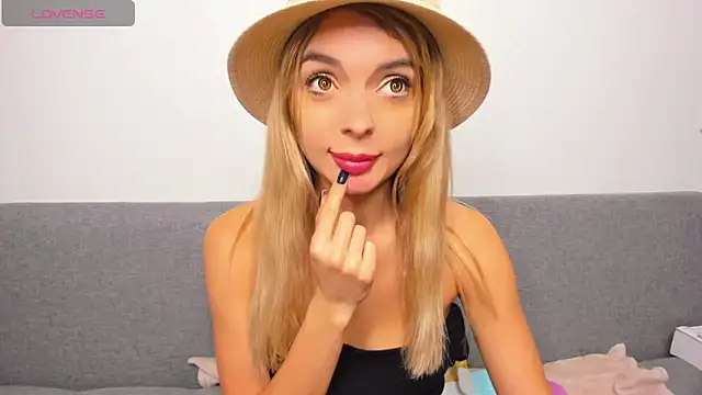 Snapshot of _ellen_meow_ chatting on March 7, 2025, 12:58 am ellen meow online show from March 7, 2025, 12:58 am