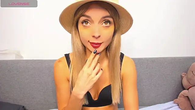 Snapshot of _ellen_meow_ chatting on March 12, 2025, 11:12 pm ellen meow online show from March 12, 2025, 11:12 pm