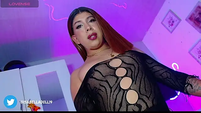 isabelladoll19 online show from May 1, 2026, 10:04 pm