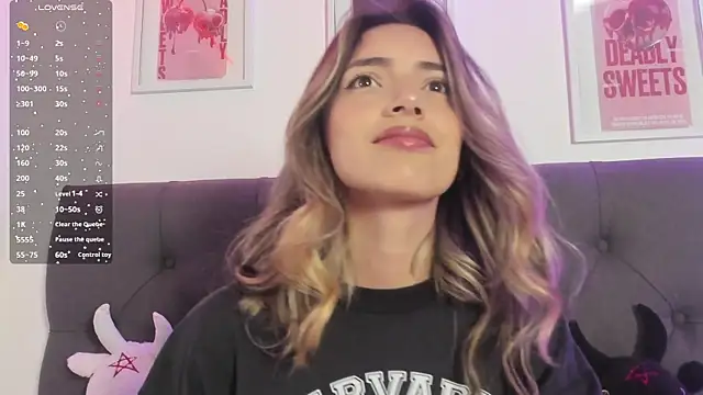 IsadoraGalle  online show from April 2, 2026, 8:37 pm