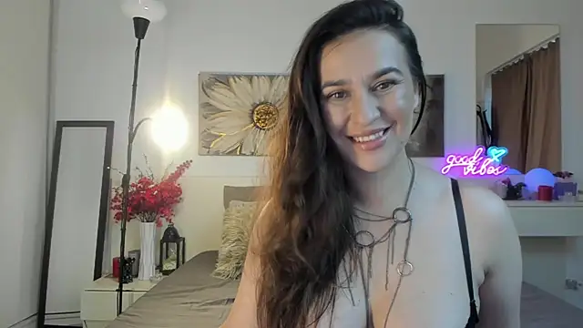 JoyCasidy online show from November 23, 2025, 12:37 pm