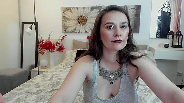 Snapshot of JoyCasidy chatting on June 1, 2026, 3:44 pm JoyCasidy online show from June 1, 2026, 3:44 pm