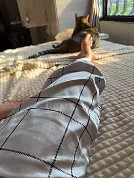 CuteeRose online show from October 21, 2025, 11:53 am