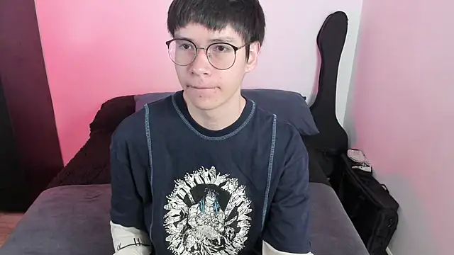 Aventure Twinks online show from January 13, 2026, 6:34 pm