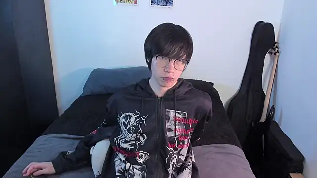 Aventure Twinks online show from May 15, 2026, 11:25 pm