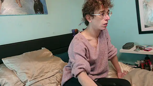 Prxscillia Tx online show from December 5, 2025, 4:38 pm