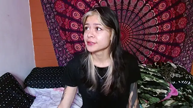 Snapshot of AbbySccott chatting on July 25, 2026, 1:28 pm AbbySccott online show from July 25, 2026, 1:28 pm