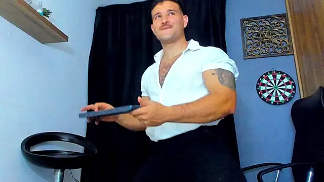 Snapshot of AndrewDiaz chatting on June 7, 2026, 1:11 am AndrewDiaz online show from June 7, 2026, 1:11 am