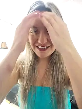 Snapshot of valeriahunter1 chatting on March 13, 2026, 10:37 pm valeriahunter1 online show from March 13, 2026, 10:37 pm