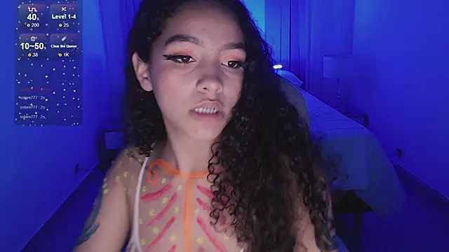 Snapshot of anahi_curlie1 chatting on March 18, 2025, 8:06 am anahi curlie1 online show from March 18, 2025, 8:06 am