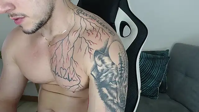 Snapshot of Angel_bran chatting on January 14, 2026, 7:28 pm Angel bran online show from January 14, 2026, 7:28 pm