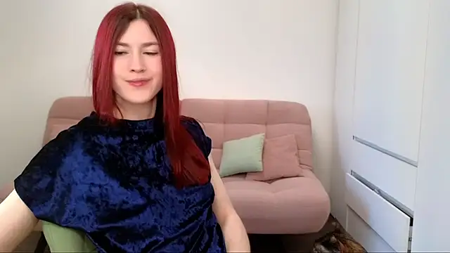 AliciaNewell online show from September 11, 2025, 4:34 am