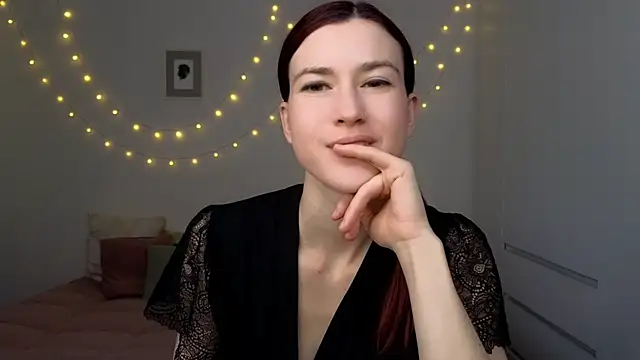 AliciaNewell online show from March 25, 2026, 3:22 pm