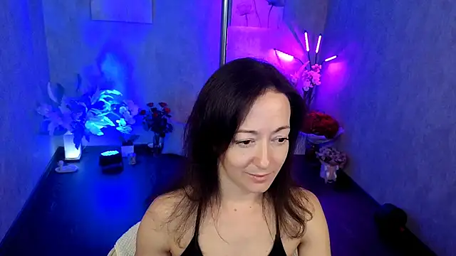 Snapshot of kimberlyray777 chatting on June 7, 2026, 2:44 pm kimberlyray777 online show from June 7, 2026, 2:44 pm