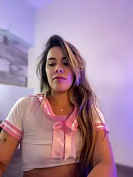 Emilia Bakerr online show from February 17, 2025, 9:10 pm