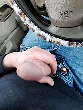 Dut421xh online show from December 21, 2025, 9:37 pm