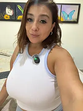 MrsFoucher online show from October 22, 2025, 8:08 pm