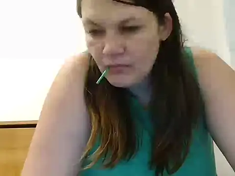 Lucinka1 online show from February 27, 2026, 8:19 pm