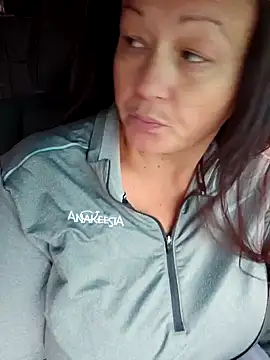 Snapshot of sweetkitty111 chatting on October 30, 2025, 5:32 pm sweetkitty111 online show from October 30, 2025, 5:32 pm