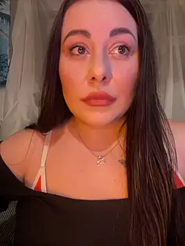 Snapshot of DaisyStreet chatting on February 27, 2026, 5:35 pm DaisyStreet online show from February 27, 2026, 5:35 pm