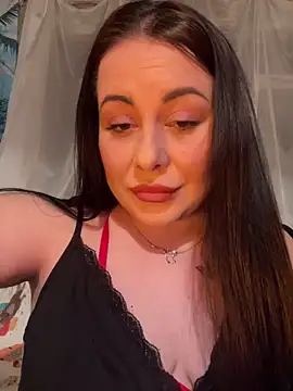 Snapshot of DaisyStreet chatting on March 1, 2026, 5:57 pm DaisyStreet online show from March 1, 2026, 5:57 pm