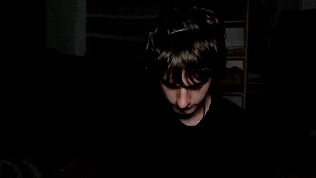 Snapshot of spicylaboi chatting on April 6, 2026, 4:30 am spicylaboi online show from April 6, 2026, 4:30 am