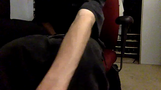 Snapshot of spicylaboi chatting on January 7, 2026, 6:29 am spicylaboi online show from January 7, 2026, 6:29 am