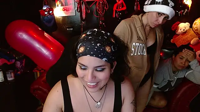 Snapshot of kureiji_hentaii chatting on November 30, 2025, 12:50 pm kureiji hentaii online show from November 30, 2025, 12:50 pm