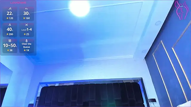 NikkySmiith online show from March 7, 2025, 7:05 pm