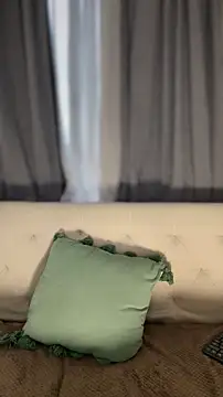 Alison Diaz17 online show from January 15, 2026, 10:46 pm