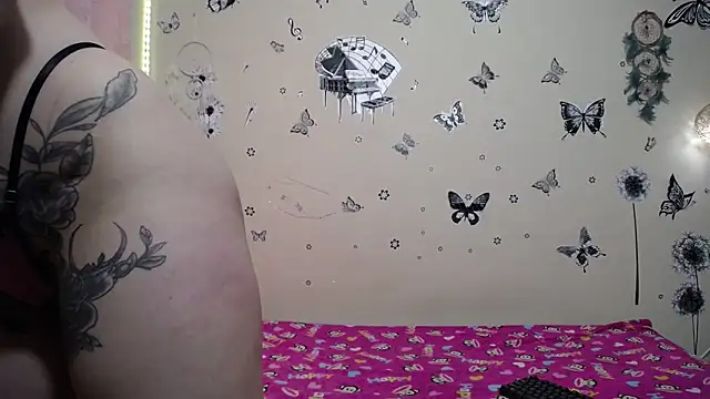 Snapshot of Nicolle-sky chatting on November 8, 2025, 5:16 pm Nicolle-sky online show from November 8, 2025, 5:16 pm