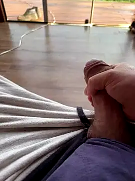 Snapshot of dotlondrina chatting on December 14, 2025, 9:04 am dotlondrina online show from December 14, 2025, 9:04 am