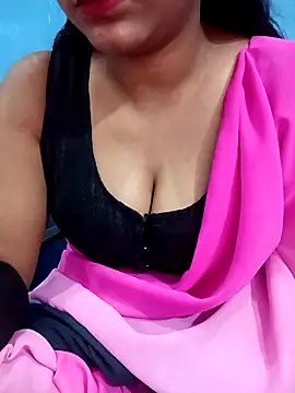 Snapshot of Gulabo-jaan chatting on April 12, 2026, 5:05 pm Gulabo-jaan online show from April 12, 2026, 5:05 pm