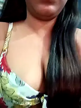 Snapshot of Gulabo-jaan chatting on March 12, 2026, 4:22 pm Gulabo-jaan online show from March 12, 2026, 4:22 pm