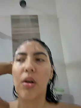 MarianaBenz online show from March 20, 2026, 1:56 pm