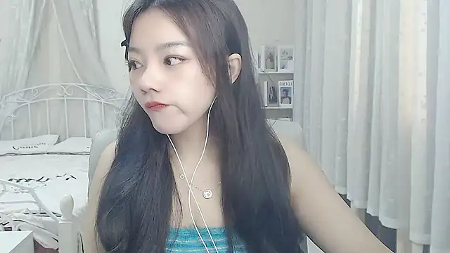 Snapshot of Jenny-Z chatting on April 9, 2026, 1:51 am Jenny-Z online show from April 9, 2026, 1:51 am