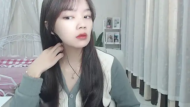 Snapshot of Jenny-Z chatting on October 27, 2025, 1:39 am Jenny-Z online show from October 27, 2025, 1:39 am