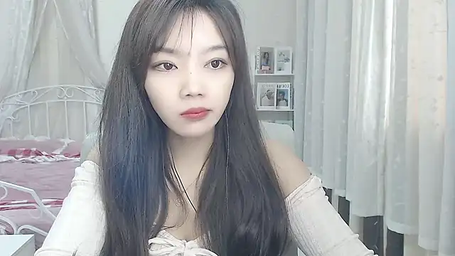 Snapshot of Jenny-Z chatting on November 5, 2025, 1:52 am Jenny-Z online show from November 5, 2025, 1:52 am