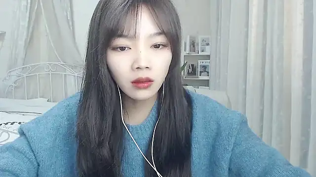 Snapshot of Jenny-Z chatting on January 11, 2026, 2:18 am Jenny-Z online show from January 11, 2026, 2:18 am