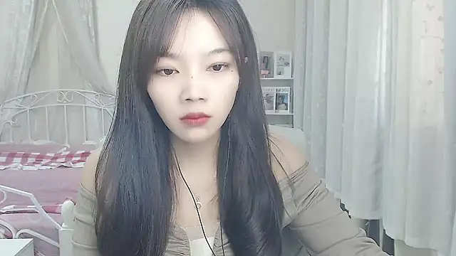 Snapshot of Jenny-Z chatting on October 29, 2025, 1:48 am Jenny-Z online show from October 29, 2025, 1:48 am