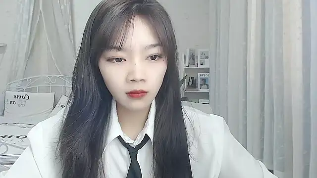 Snapshot of Jenny-Z chatting on January 14, 2026, 2:04 am Jenny-Z online show from January 14, 2026, 2:04 am