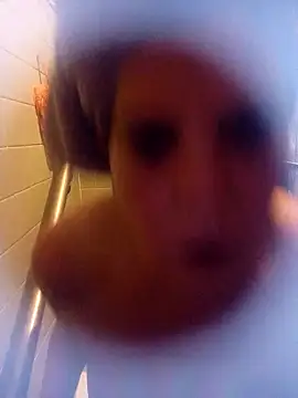 Snapshot of katybell1 chatting on January 3, 2025, 8:10 am katybell1 online show from January 3, 2025, 8:10 am