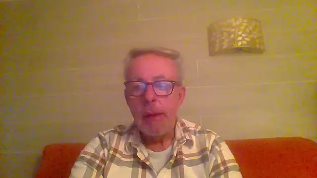 tuggy59 online show from March 5, 2026, 6:32 am