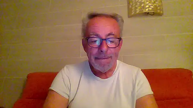 tuggy59 online show from December 20, 2025, 6:16 am