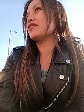 Snapshot of marena_saenz chatting on February 1, 2025, 10:23 pm marena saenz online show from February 1, 2025, 10:23 pm