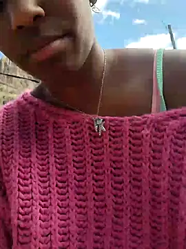 Jeniffer Jarvis online show from March 21, 2025, 3:24 pm