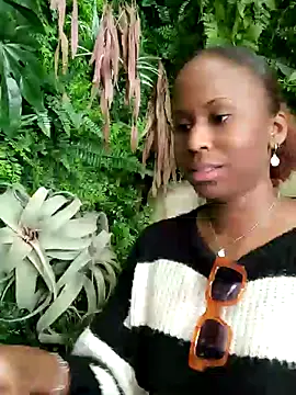 Jeniffer Jarvis online show from February 17, 2025, 2:17 pm