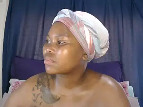 Real1SweetQueen online show from January 13, 2026, 3:05 pm