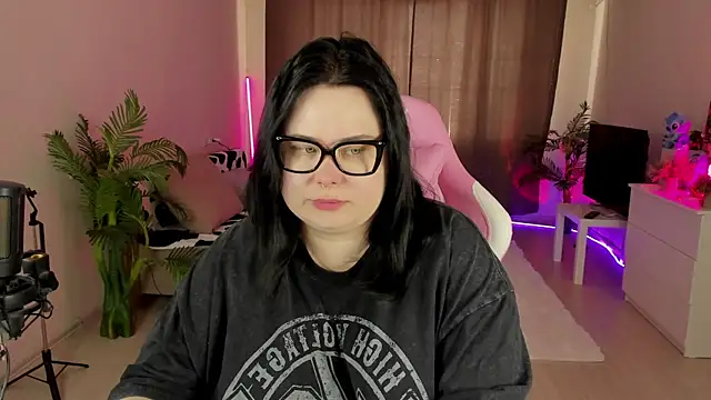 Akemi BBW online show from September 13, 2025, 9:09 am