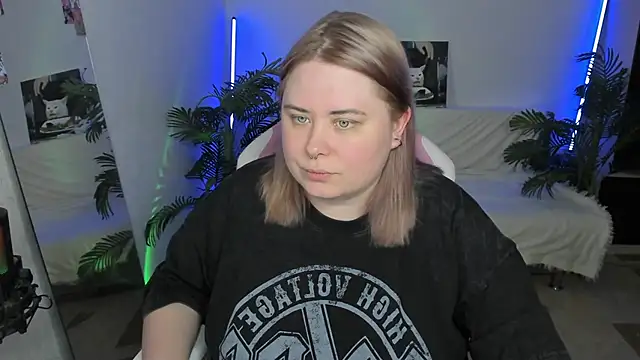 Akemi BBW online show from March 6, 2025, 6:59 pm